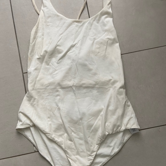 Women’s French Connection “OSMONDE JERSEY BODYSUIT” white in medium - Picture 7 of 7